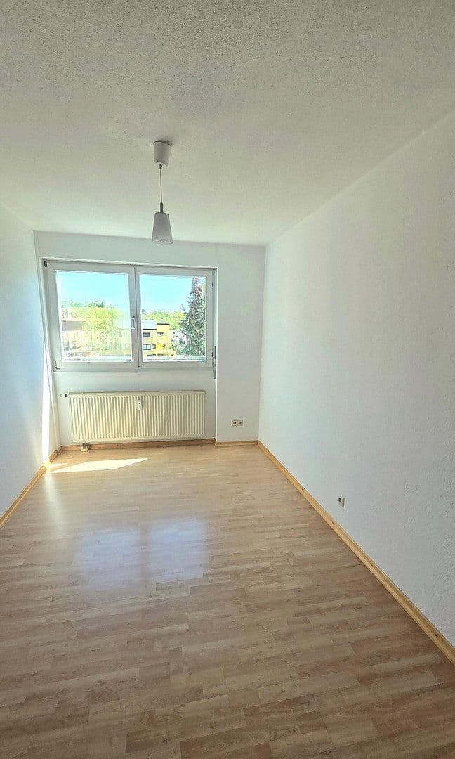 2 bedroom with open-plan kitchen flat for sale, 80 m², Sindelfingen, Baden-Württemberg 2 bedroom with open-plan kitchen flat for sale, 80 m², Sindelfingen, Baden-Württemberg