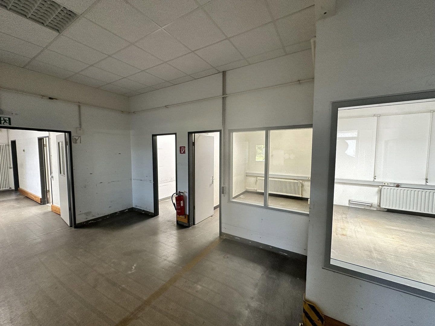 non-residential property to rent, 1,007 m², Waldstr 3, Lauchringen, Baden-Württemberg non-residential property to rent, 1,007 m², Waldstr 3, Lauchringen, Baden-Württemberg