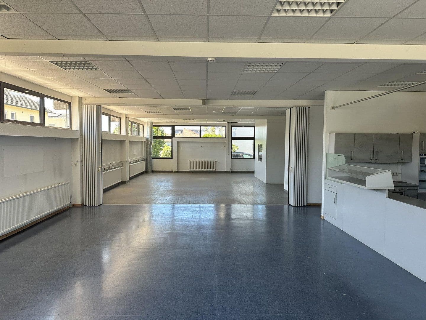 non-residential property to rent, 1,007 m², Waldstr 3, Lauchringen, Baden-Württemberg non-residential property to rent, 1,007 m², Waldstr 3, Lauchringen, Baden-Württemberg