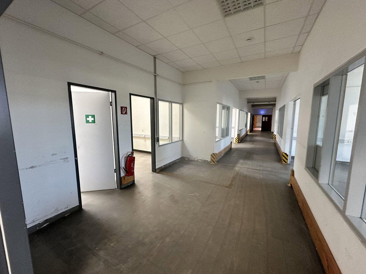 non-residential property to rent, 1,007 m², Waldstr 3, Lauchringen, Baden-Württemberg non-residential property to rent, 1,007 m², Waldstr 3, Lauchringen, Baden-Württemberg