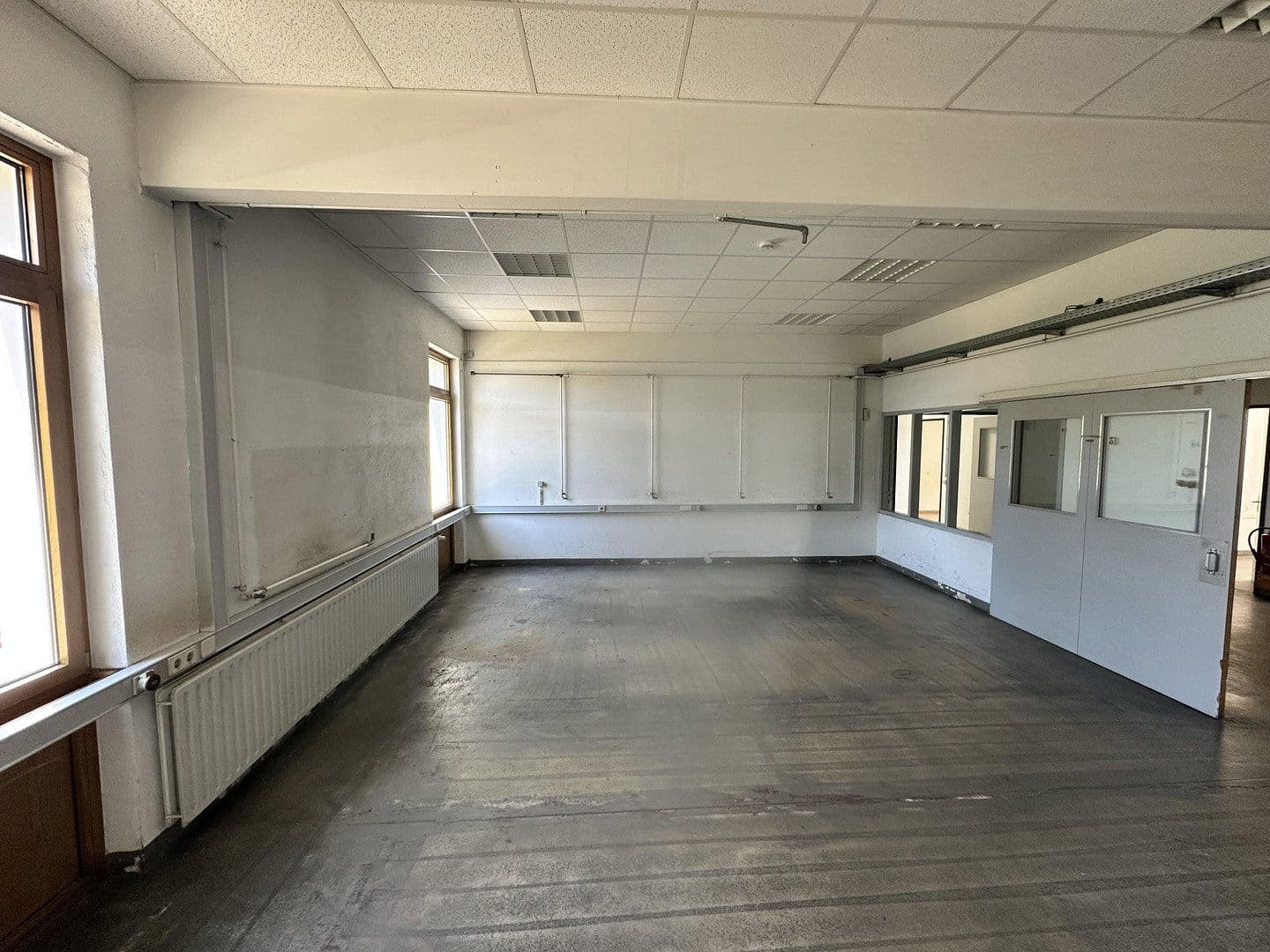 non-residential property to rent, 1,007 m², Waldstr 3, Lauchringen, Baden-Württemberg non-residential property to rent, 1,007 m², Waldstr 3, Lauchringen, Baden-Württemberg