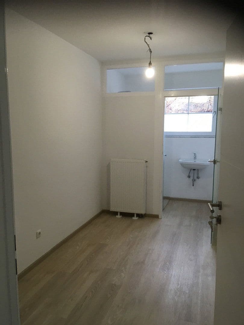 3 bedroom flat to rent, 50 m², Köln, North Rhine-Westphalia 3 bedroom flat to rent, 50 m², Köln, North Rhine-Westphalia