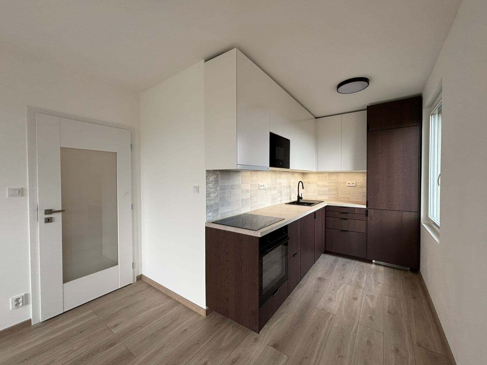 2 bedroom with open-plan kitchen flat for sale, 62 m², Kubíkova, Prague, Prague 2 bedroom with open-plan kitchen flat for sale, 62 m², Kubíkova, Prague, Prague