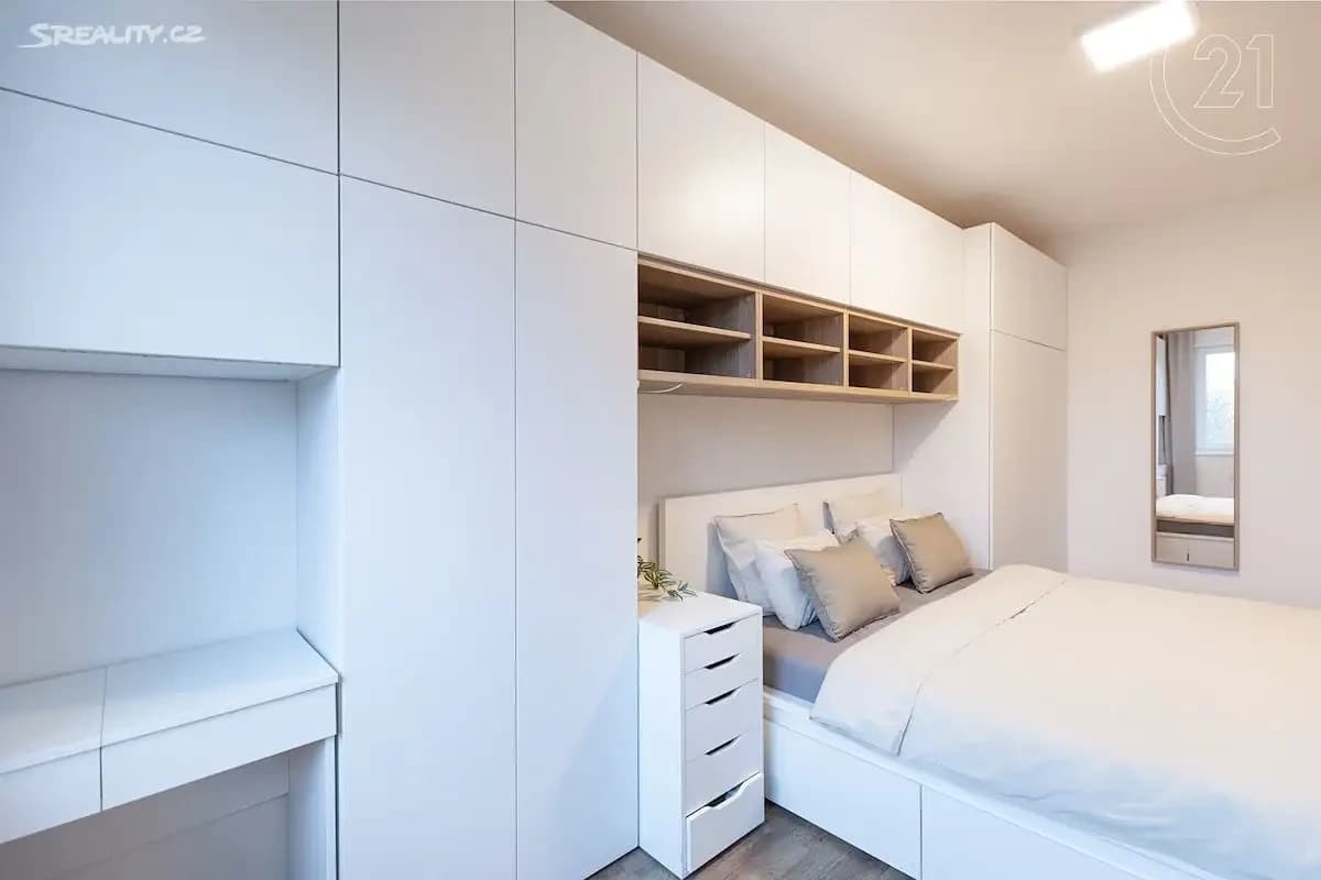 1 bedroom with open-plan kitchen flat for sale, 52 m², Václava Trojana, Prague, Prague 1 bedroom with open-plan kitchen flat for sale, 52 m², Václava Trojana, Prague, Prague