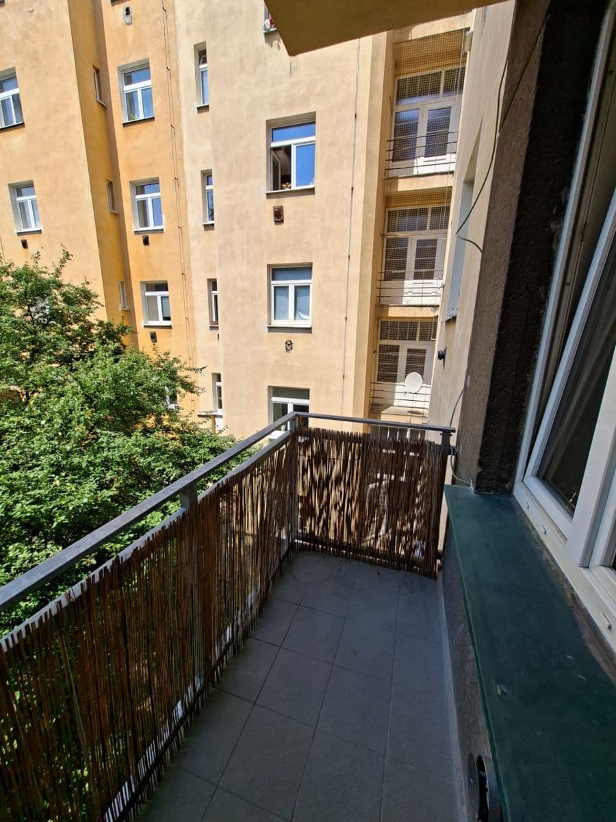 2 bedroom flat to rent, 50 m², Saratovská, Prague, Prague 2 bedroom flat to rent, 50 m², Saratovská, Prague, Prague