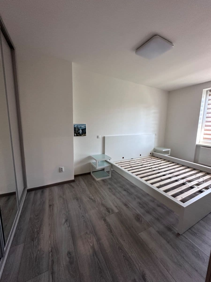 1 bedroom with open-plan kitchen flat to rent, 48 m², nábřeží T. G. Masaryka, Rakovník, Středočeský Region 1 bedroom with open-plan kitchen flat to rent, 48 m², nábřeží T. G. Masaryka, Rakovník, Středočeský Region