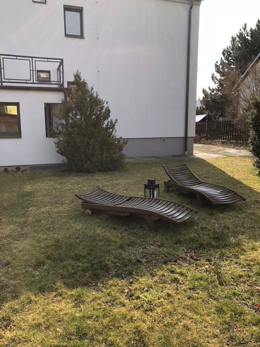 Studio flat to rent, 30 m², Kosova, Prague, Prague Studio flat to rent, 30 m², Kosova, Prague, Prague