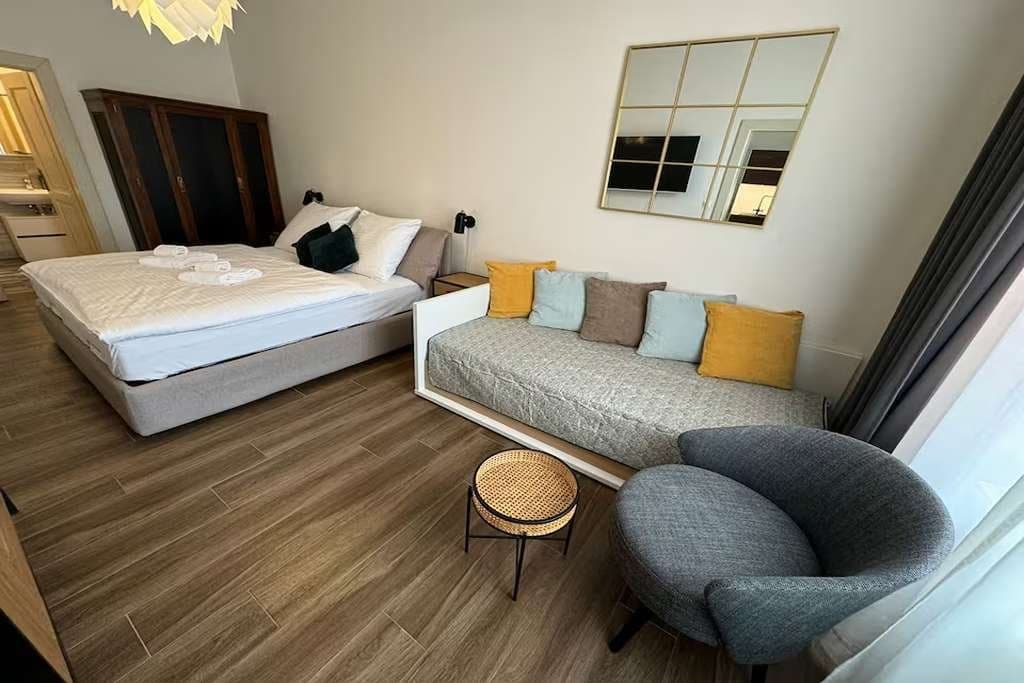 flat to rent, 43 m², Legerova, Prague, Prague flat to rent, 43 m², Legerova, Prague, Prague