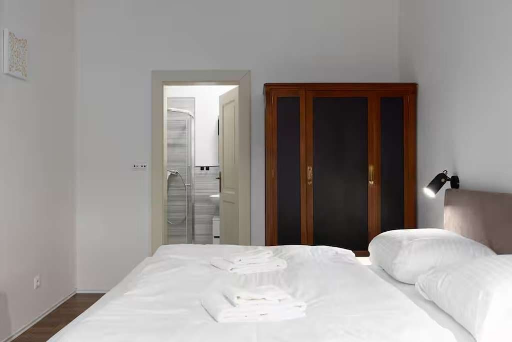 flat to rent, 43 m², Legerova, Prague, Prague flat to rent, 43 m², Legerova, Prague, Prague