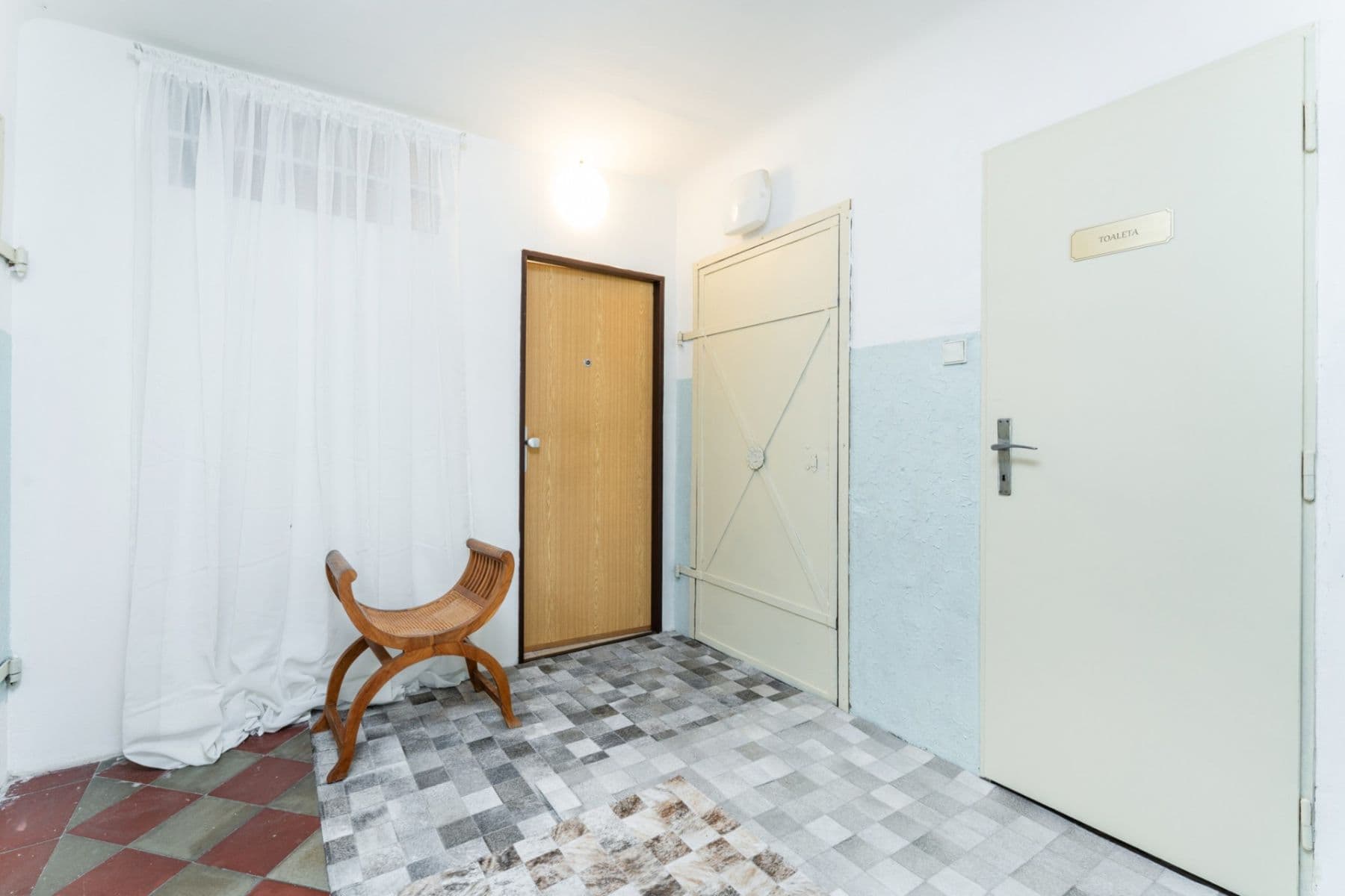 Studio flat for sale, 24 m², Sezimova, Prague, Prague Studio flat for sale, 24 m², Sezimova, Prague, Prague