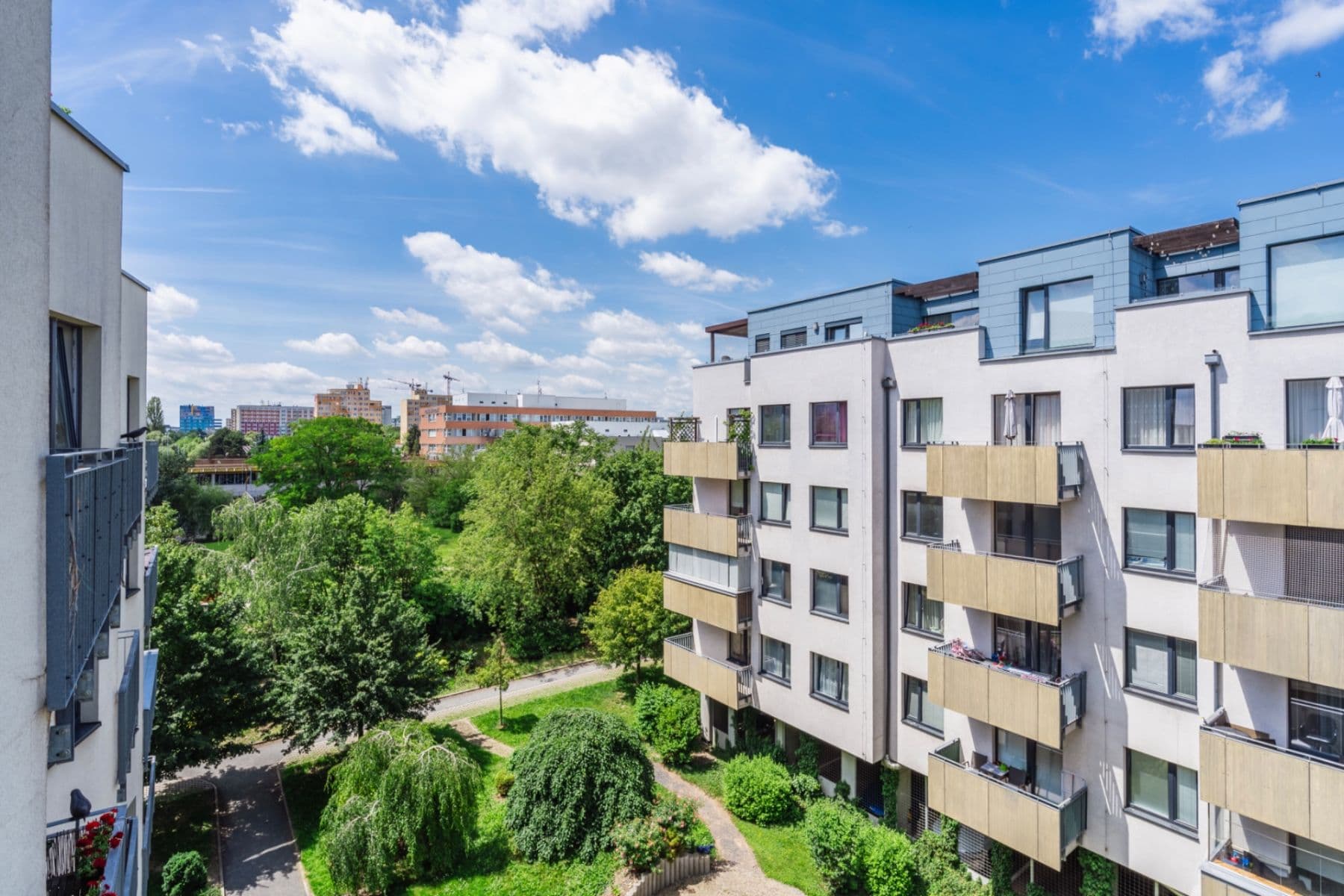 1 bedroom with open-plan kitchen flat for sale, 56 m², Makedonská, Prague, Prague 1 bedroom with open-plan kitchen flat for sale, 56 m², Makedonská, Prague, Prague