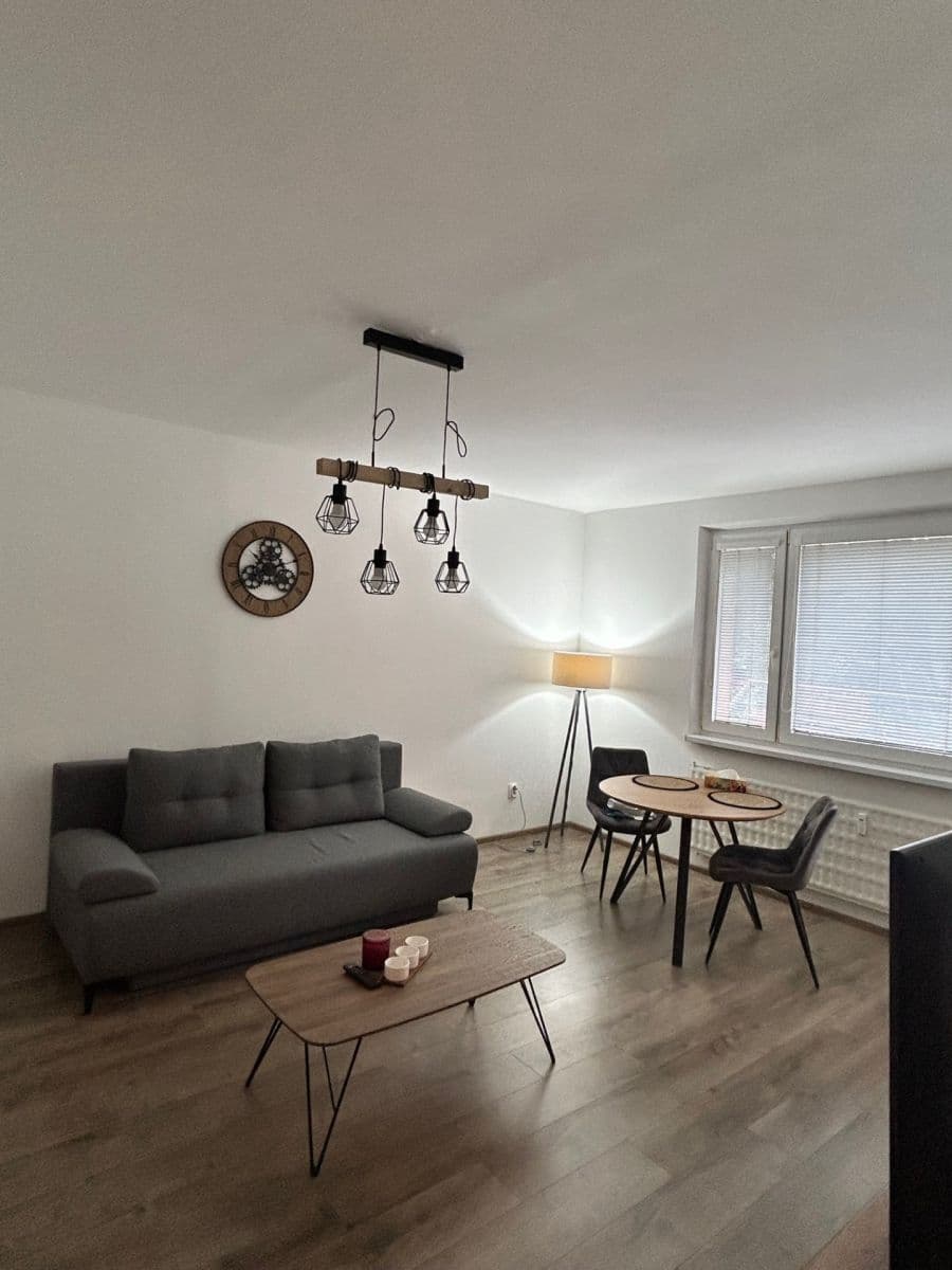 1 bedroom flat to rent, 36 m², Na hôrke, Nitra, Nitriansky Region 1 bedroom flat to rent, 36 m², Na hôrke, Nitra, Nitriansky Region