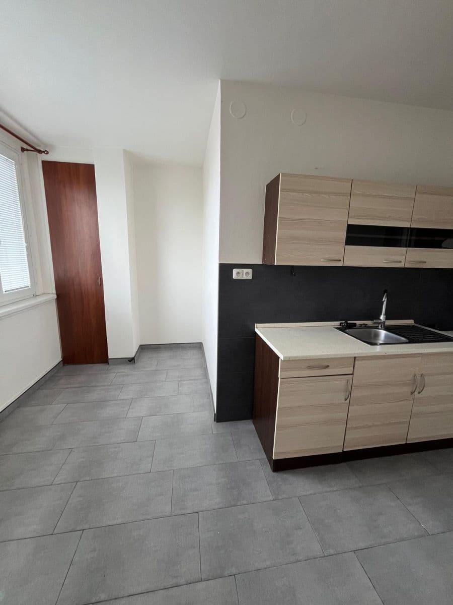 2 bedroom flat to rent, 62 m², Macháčkova, Plzeň, Plzeňský Region 2 bedroom flat to rent, 62 m², Macháčkova, Plzeň, Plzeňský Region