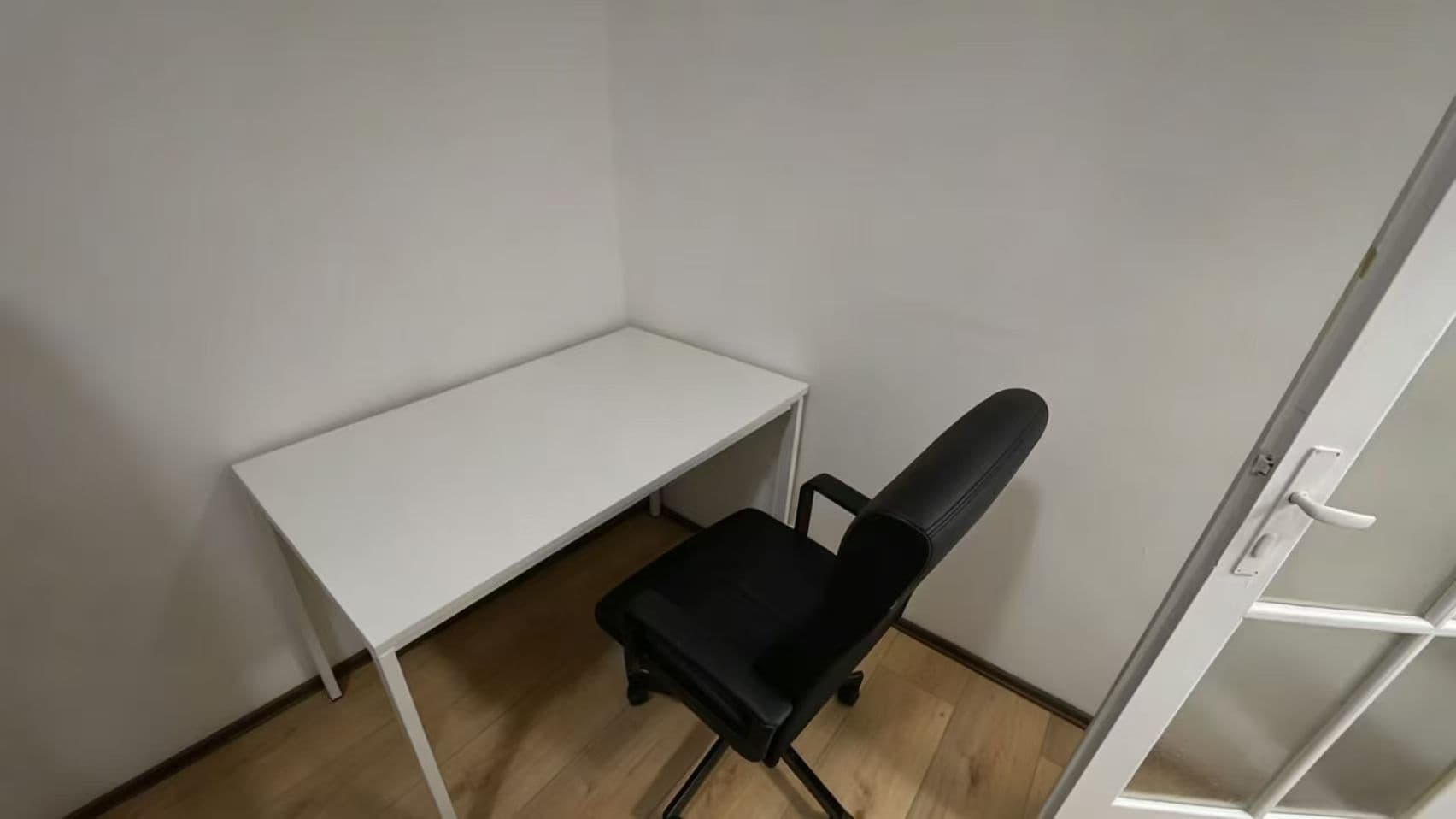 Studio flat to rent, 20 m², Opletalova, Prague, Prague Studio flat to rent, 20 m², Opletalova, Prague, Prague