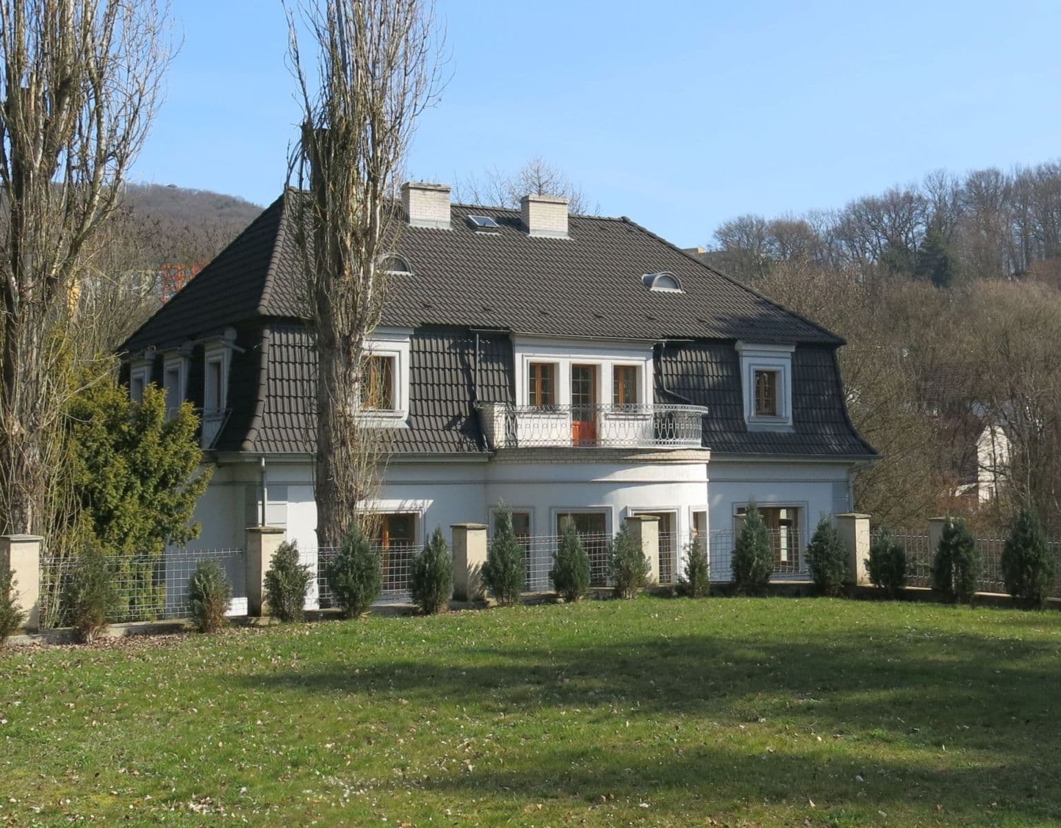 house for sale, 450 m², Elišky Krásnohorské, Ústí nad Labem, Ústecký Region house for sale, 450 m², Elišky Krásnohorské, Ústí nad Labem, Ústecký Region