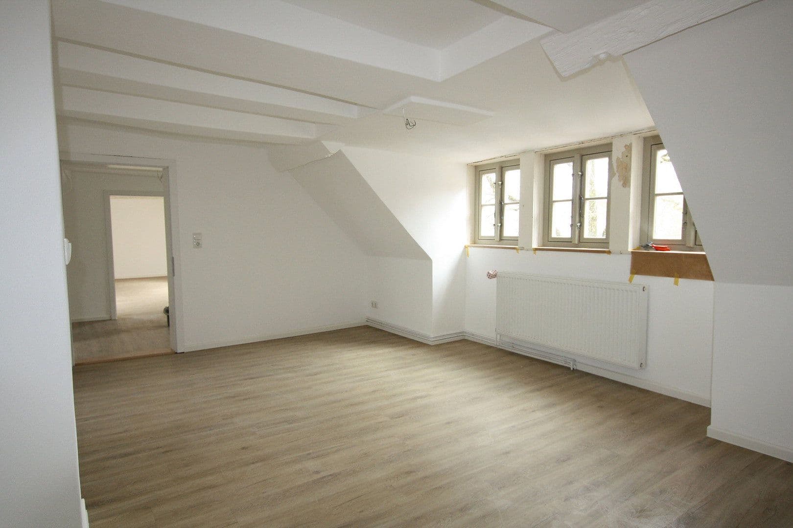 1 bedroom with open-plan kitchen flat to rent, 65 m², Holzberg 5, Helmstedt, Lower Saxony 1 bedroom with open-plan kitchen flat to rent, 65 m², Holzberg 5, Helmstedt, Lower Saxony