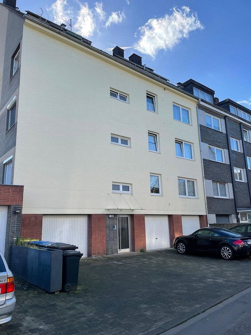 3 bedroom flat to rent, 72 m², Isolanistrasse 18, Köln, North Rhine-Westphalia 3 bedroom flat to rent, 72 m², Isolanistrasse 18, Köln, North Rhine-Westphalia