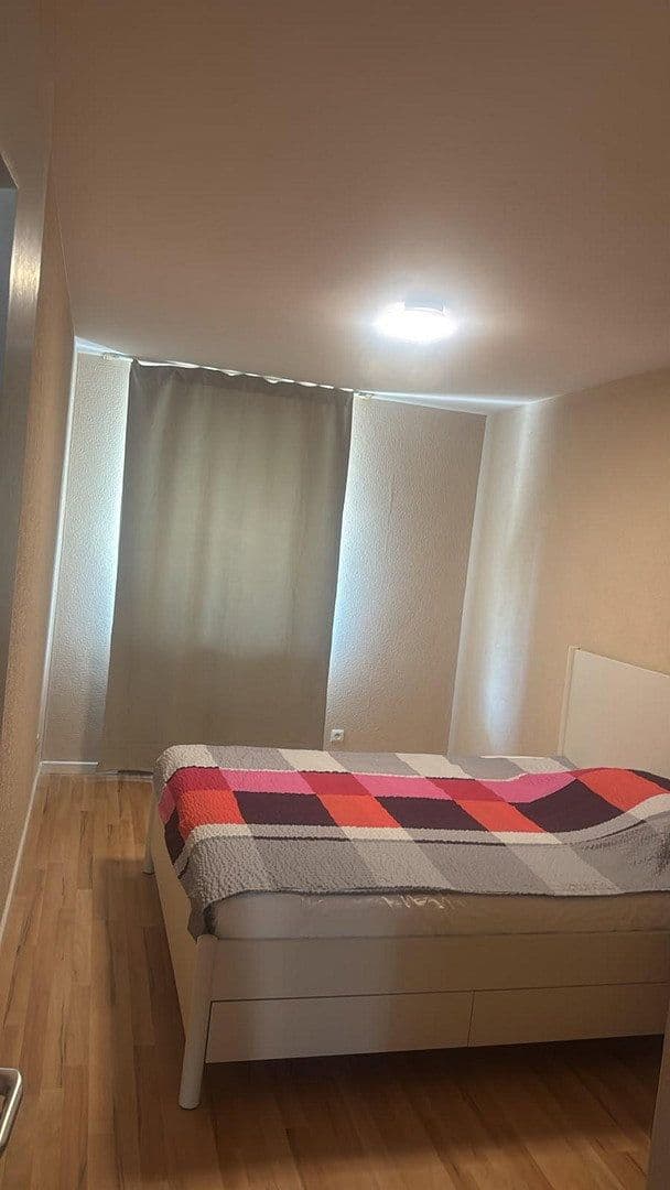 3 bedroom flat to rent, 72 m², Isolanistrasse 18, Köln, North Rhine-Westphalia 3 bedroom flat to rent, 72 m², Isolanistrasse 18, Köln, North Rhine-Westphalia