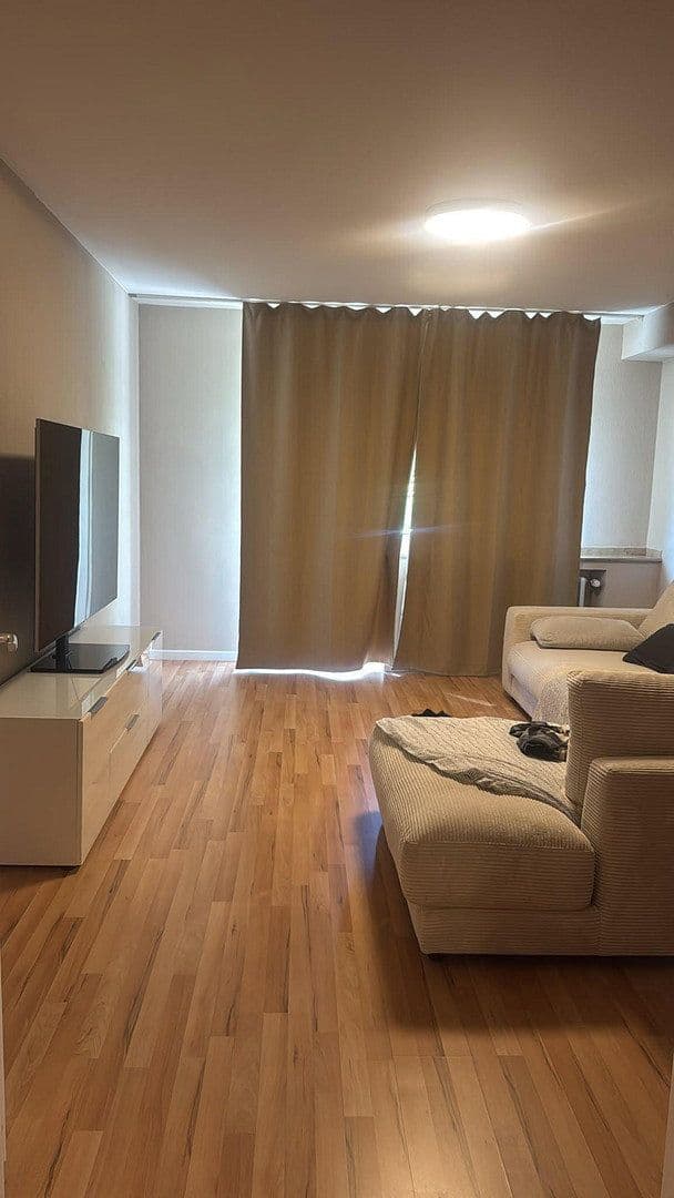 3 bedroom flat to rent, 72 m², Isolanistrasse 18, Köln, North Rhine-Westphalia 3 bedroom flat to rent, 72 m², Isolanistrasse 18, Köln, North Rhine-Westphalia