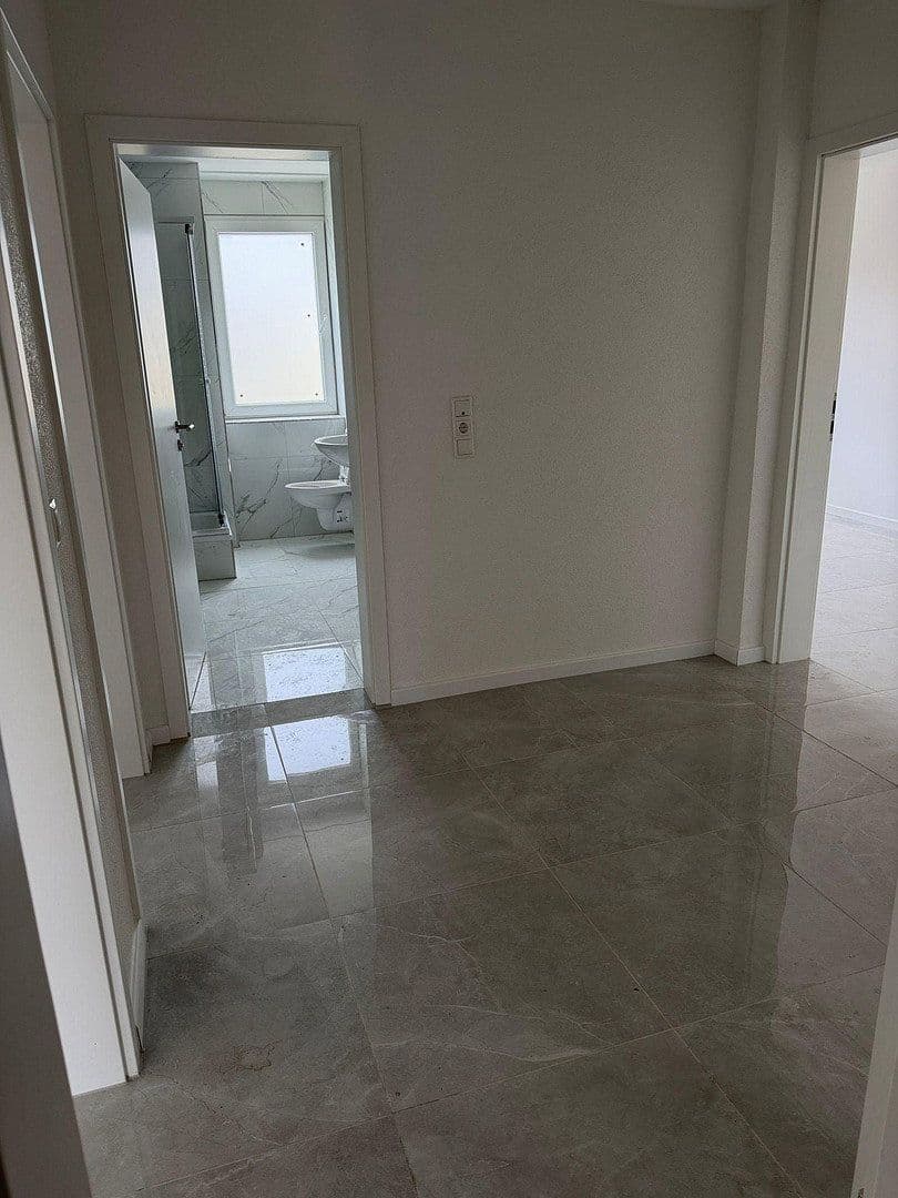 flat to rent, 69 m², Altriper Straße 56, Ludwigshafen am Rhein, Rhineland-Palatinate flat to rent, 69 m², Altriper Straße 56, Ludwigshafen am Rhein, Rhineland-Palatinate