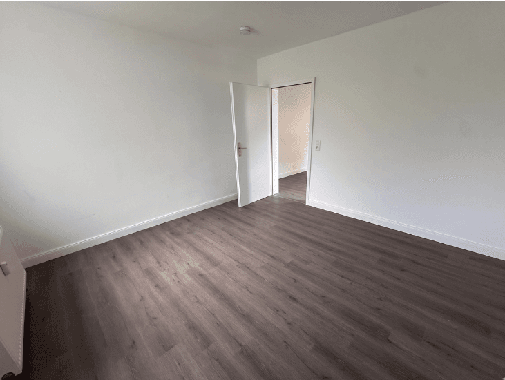 3 bedroom with open-plan kitchen flat to rent, 78 m², Neukieritzsch, Saxony 3 bedroom with open-plan kitchen flat to rent, 78 m², Neukieritzsch, Saxony