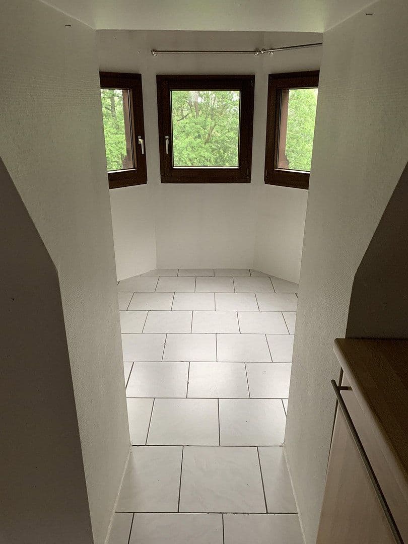 3 bedroom with open-plan kitchen flat to rent, 127 m², Mönchengladbach, North Rhine-Westphalia 3 bedroom with open-plan kitchen flat to rent, 127 m², Mönchengladbach, North Rhine-Westphalia