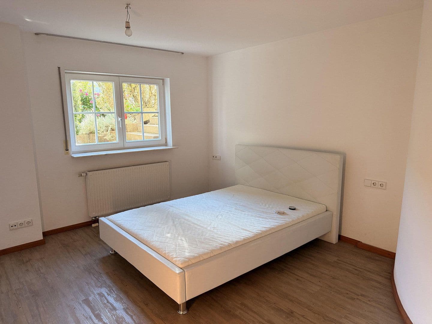 1 bedroom with open-plan kitchen flat to rent, 77 m², Bösingen, Baden-Württemberg 1 bedroom with open-plan kitchen flat to rent, 77 m², Bösingen, Baden-Württemberg