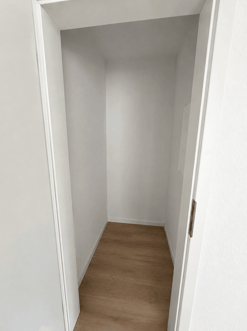 2 bedroom flat to rent, 67 m², Nikolausweg, Krefeld, North Rhine-Westphalia 2 bedroom flat to rent, 67 m², Nikolausweg, Krefeld, North Rhine-Westphalia