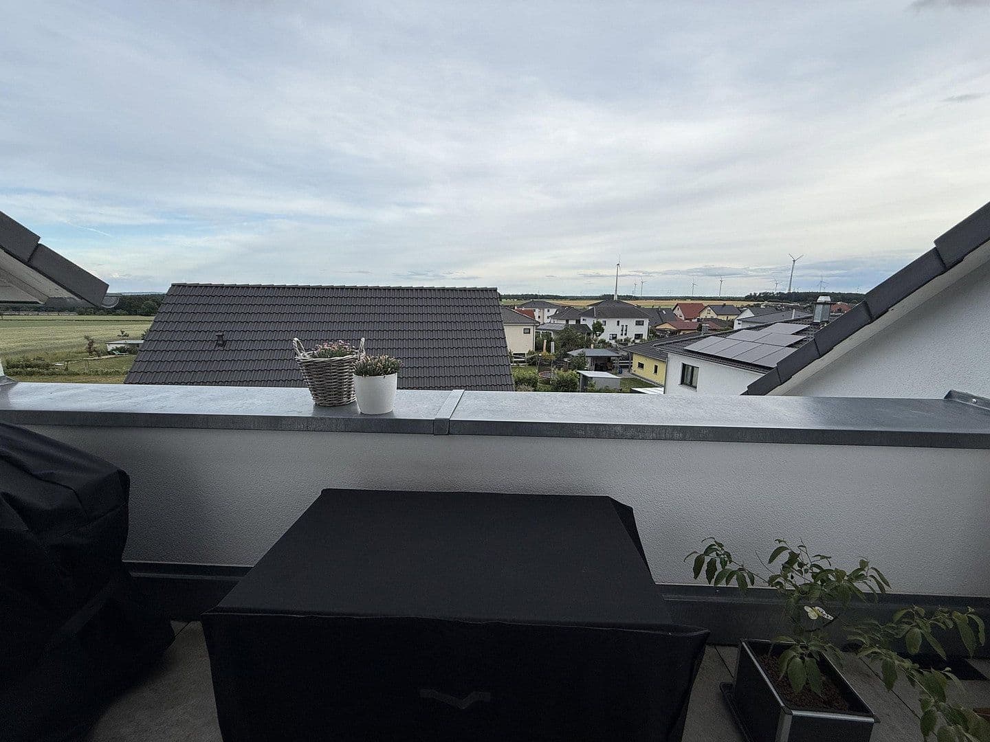 2 bedroom with open-plan kitchen flat for sale, 95 m², Hagenbüchach, Bavaria 2 bedroom with open-plan kitchen flat for sale, 95 m², Hagenbüchach, Bavaria