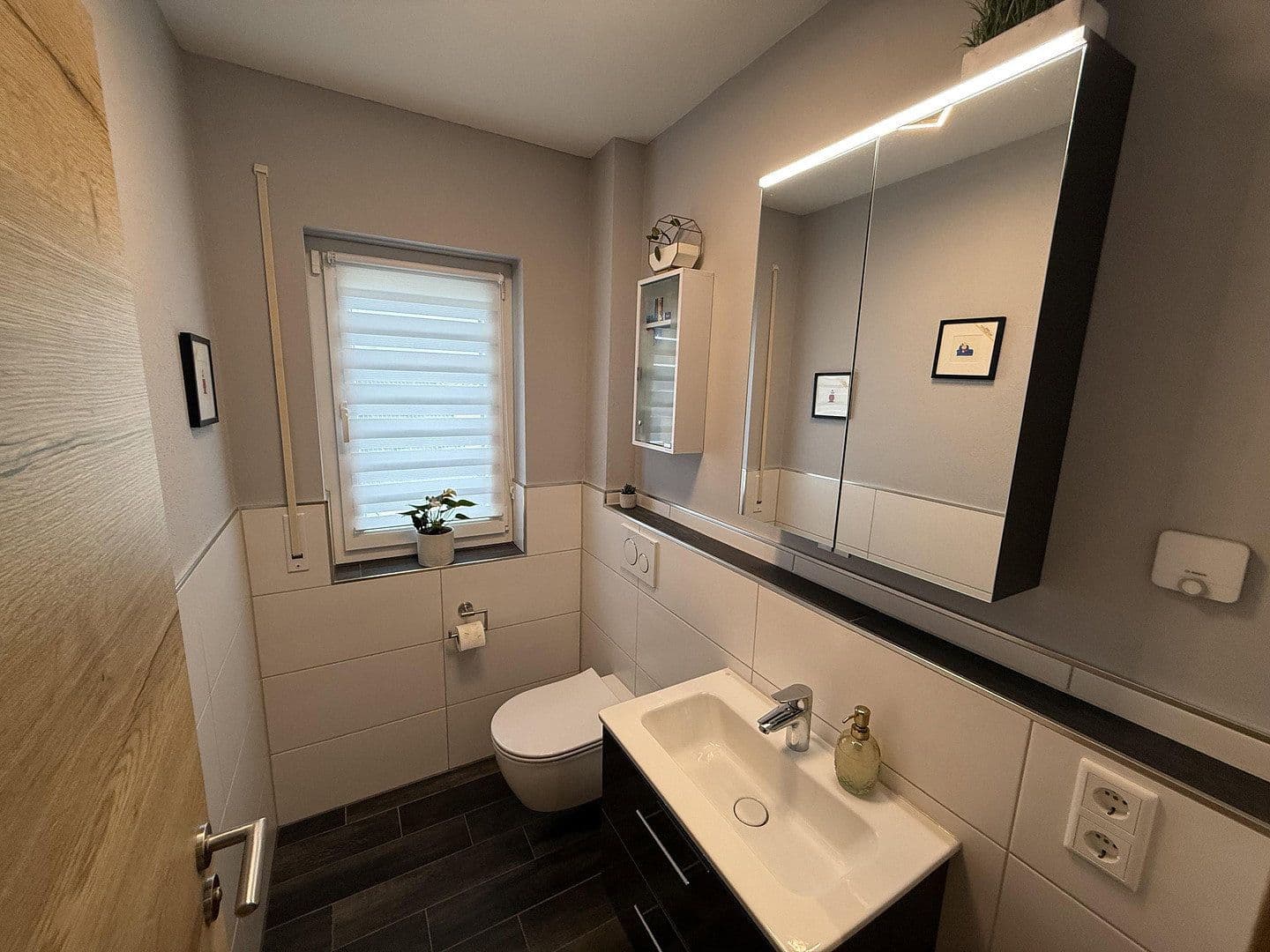 2 bedroom with open-plan kitchen flat for sale, 95 m², Hagenbüchach, Bavaria 2 bedroom with open-plan kitchen flat for sale, 95 m², Hagenbüchach, Bavaria