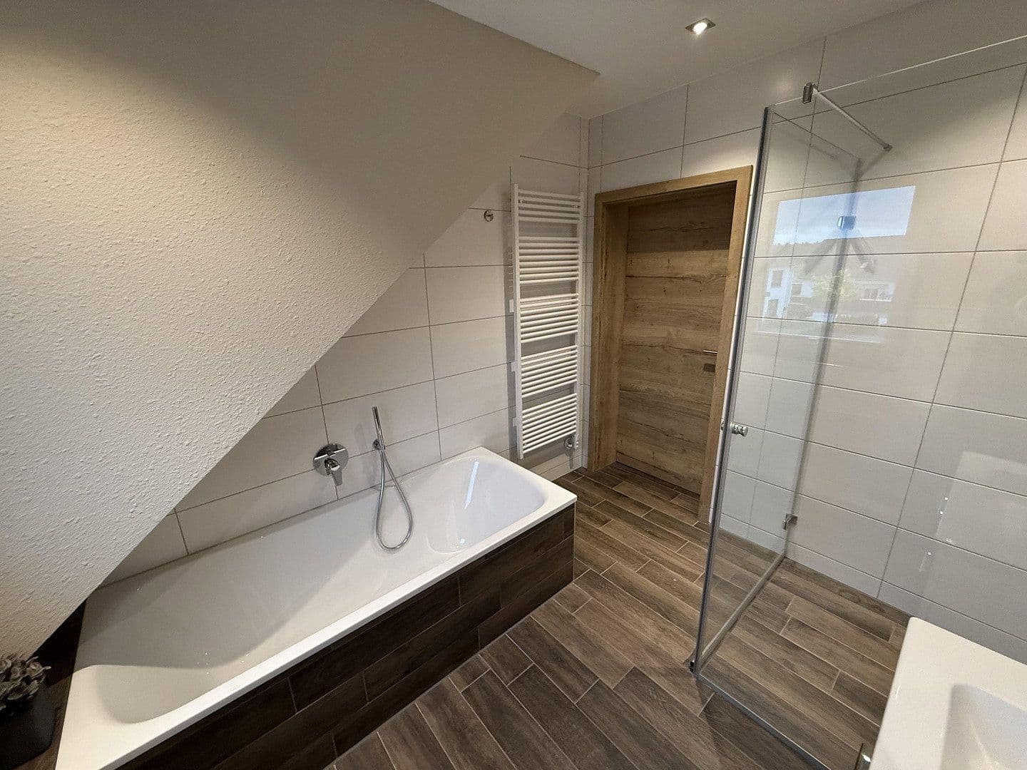 2 bedroom with open-plan kitchen flat for sale, 95 m², Hagenbüchach, Bavaria 2 bedroom with open-plan kitchen flat for sale, 95 m², Hagenbüchach, Bavaria