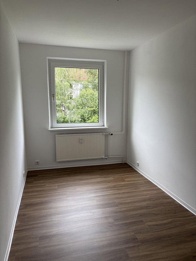 3 bedroom flat to rent, 62 m², Straße der DSF 32, Güstrow, Mecklenburg-Vorpommern 3 bedroom flat to rent, 62 m², Straße der DSF 32, Güstrow, Mecklenburg-Vorpommern