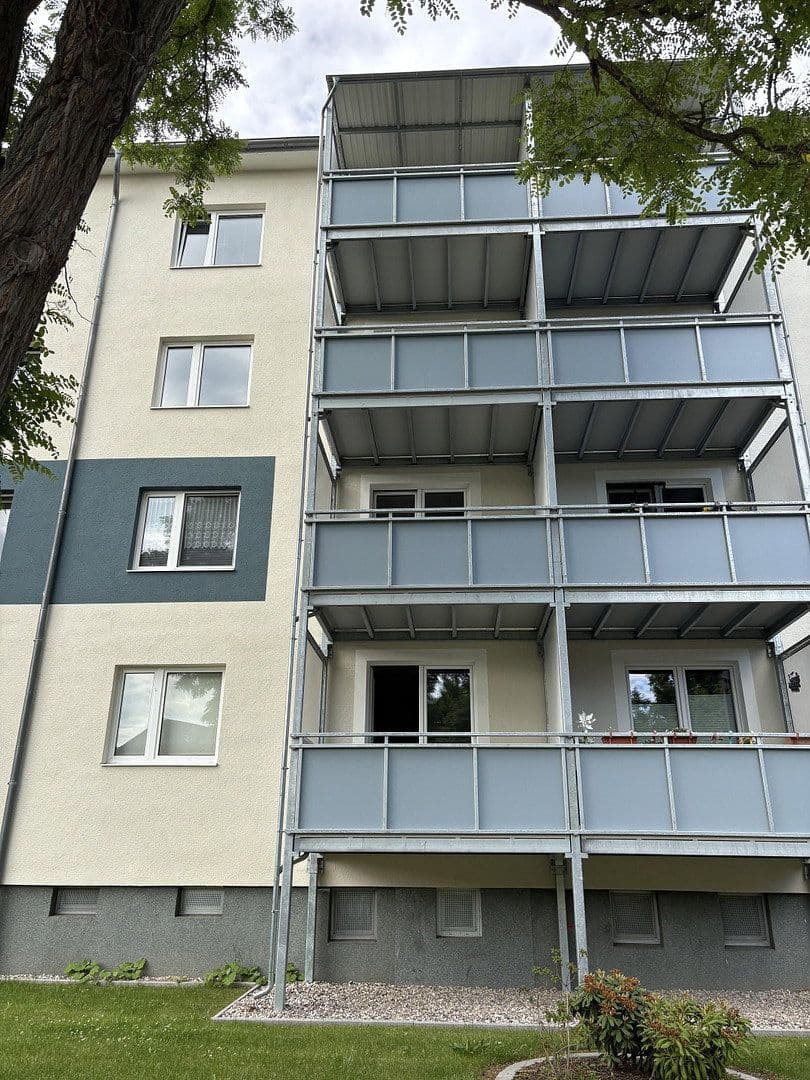 3 bedroom flat to rent, 62 m², Straße der DSF 32, Güstrow, Mecklenburg-Vorpommern 3 bedroom flat to rent, 62 m², Straße der DSF 32, Güstrow, Mecklenburg-Vorpommern
