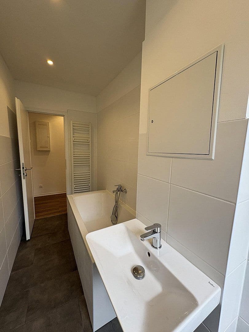 3 bedroom flat to rent, 62 m², Straße der DSF 32, Güstrow, Mecklenburg-Vorpommern 3 bedroom flat to rent, 62 m², Straße der DSF 32, Güstrow, Mecklenburg-Vorpommern