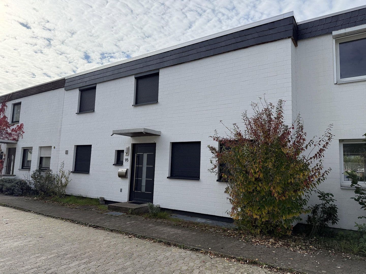 house for sale, 105 m², Langenhagen, Lower Saxony house for sale, 105 m², Langenhagen, Lower Saxony