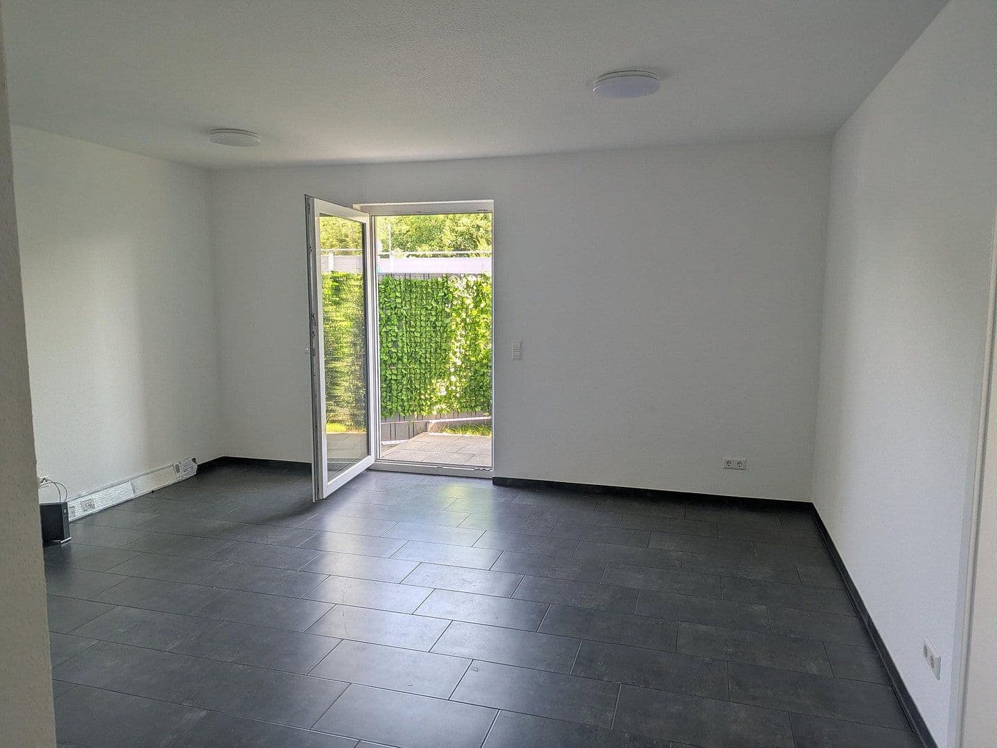 1 bedroom with open-plan kitchen flat to rent, 63 m², Kirchheim am Neckar, Baden-Württemberg 1 bedroom with open-plan kitchen flat to rent, 63 m², Kirchheim am Neckar, Baden-Württemberg