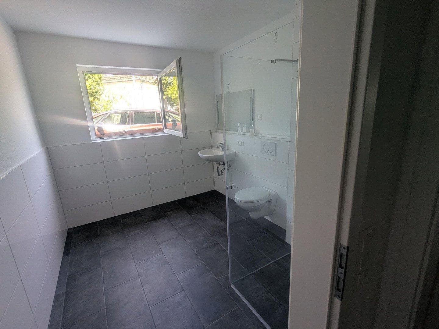 1 bedroom with open-plan kitchen flat to rent, 63 m², Kirchheim am Neckar, Baden-Württemberg 1 bedroom with open-plan kitchen flat to rent, 63 m², Kirchheim am Neckar, Baden-Württemberg