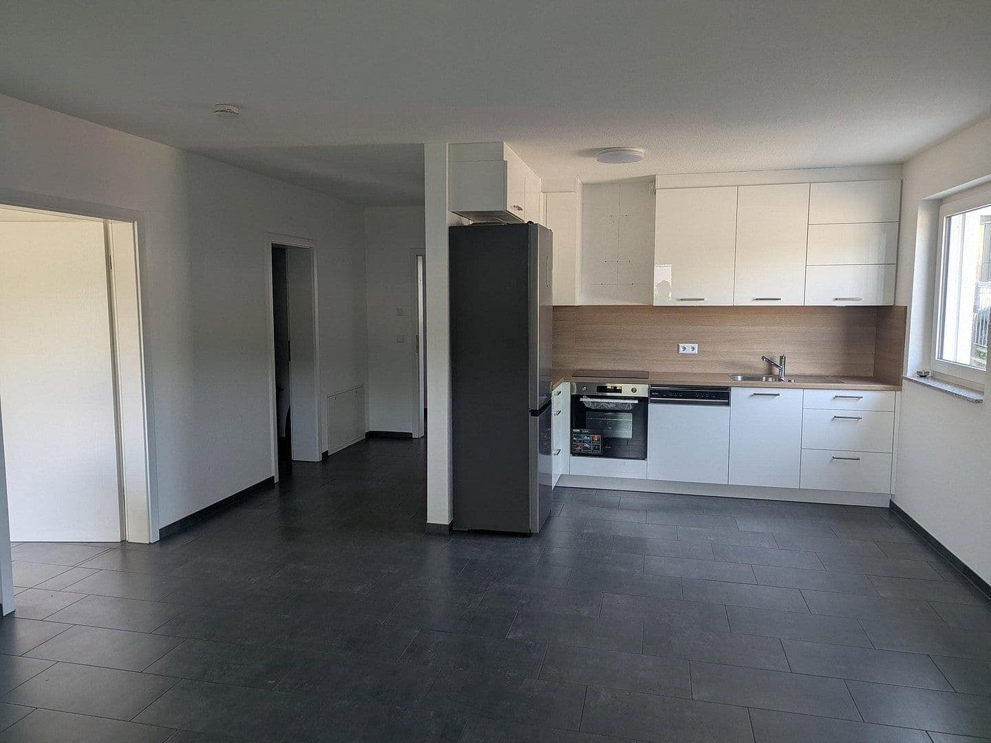 1 bedroom with open-plan kitchen flat to rent, 63 m², Kirchheim am Neckar, Baden-Württemberg 1 bedroom with open-plan kitchen flat to rent, 63 m², Kirchheim am Neckar, Baden-Württemberg