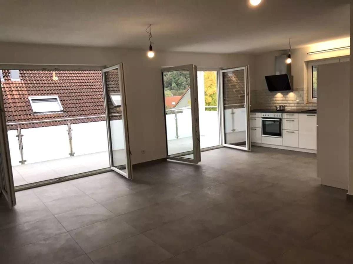 2 bedroom with open-plan kitchen flat to rent, 85 m², Lauffen am Neckar, Baden-Württemberg 2 bedroom with open-plan kitchen flat to rent, 85 m², Lauffen am Neckar, Baden-Württemberg