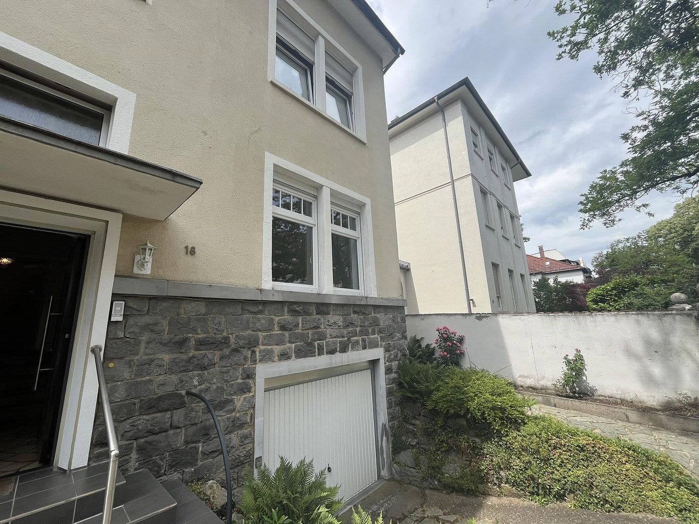 5 bedroom flat to rent, 155 m², Körnerstr.18, Offenbach, Hesse 5 bedroom flat to rent, 155 m², Körnerstr.18, Offenbach, Hesse