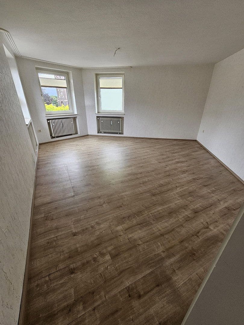 2 bedroom with open-plan kitchen flat to rent, 85 m², Wittener Straße 35, Castrop-Rauxel, North Rhine-Westphalia 2 bedroom with open-plan kitchen flat to rent, 85 m², Wittener Straße 35, Castrop-Rauxel, North Rhine-Westphalia