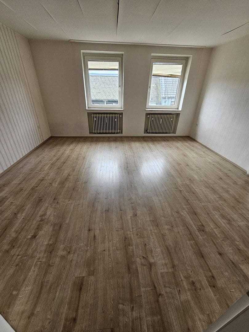 2 bedroom with open-plan kitchen flat to rent, 85 m², Wittener Straße 35, Castrop-Rauxel, North Rhine-Westphalia 2 bedroom with open-plan kitchen flat to rent, 85 m², Wittener Straße 35, Castrop-Rauxel, North Rhine-Westphalia