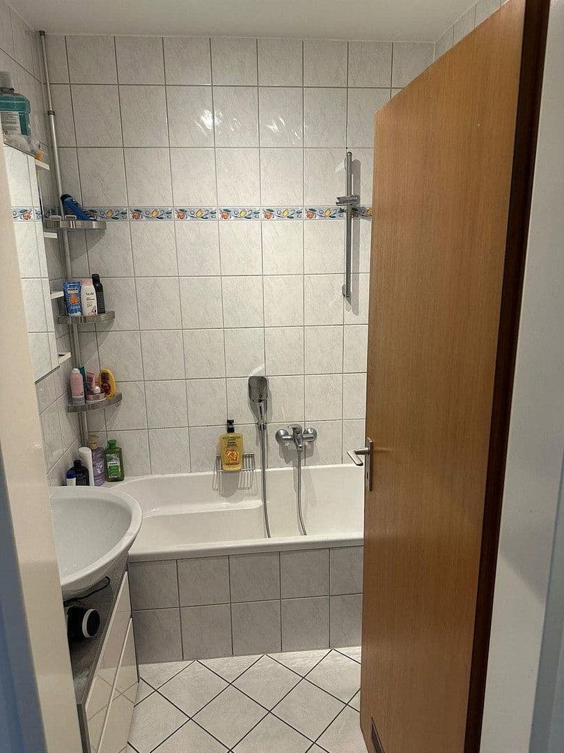 1 bedroom with open-plan kitchen flat to rent, 62 m², Nockwinkel 98, Essen, North Rhine-Westphalia 1 bedroom with open-plan kitchen flat to rent, 62 m², Nockwinkel 98, Essen, North Rhine-Westphalia