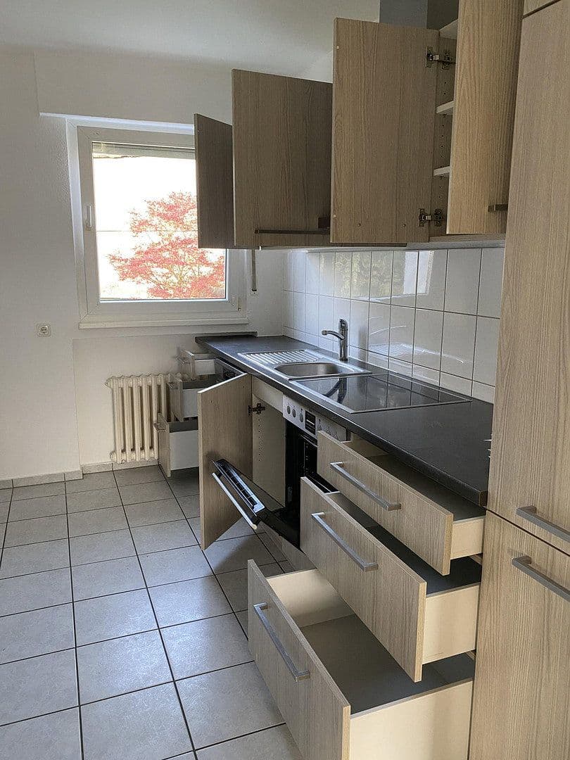 3 bedroom flat to rent, 63 m², Bergisch Gladbach, North Rhine-Westphalia 3 bedroom flat to rent, 63 m², Bergisch Gladbach, North Rhine-Westphalia