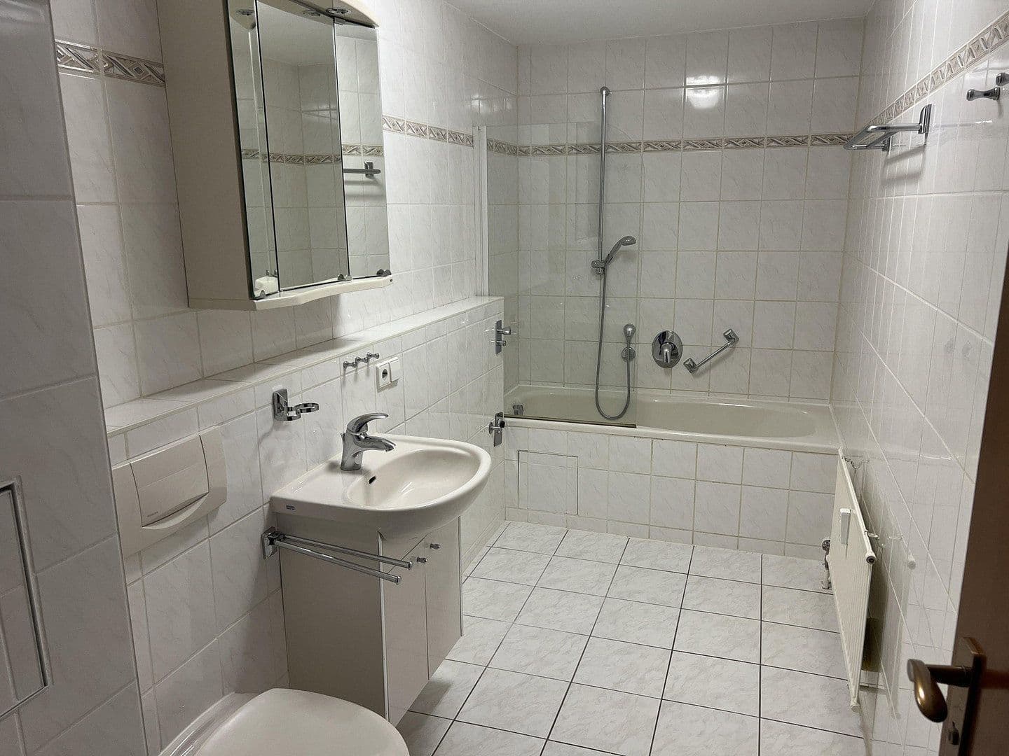 3 bedroom with open-plan kitchen flat for sale, 119 m², Weilimdorf, Baden-Württemberg 3 bedroom with open-plan kitchen flat for sale, 119 m², Weilimdorf, Baden-Württemberg