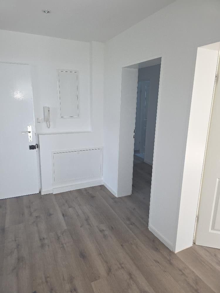 4 bedroom flat to rent, 133 m², Sulzbacher Str. 7a, Eschborn, Hesse 4 bedroom flat to rent, 133 m², Sulzbacher Str. 7a, Eschborn, Hesse
