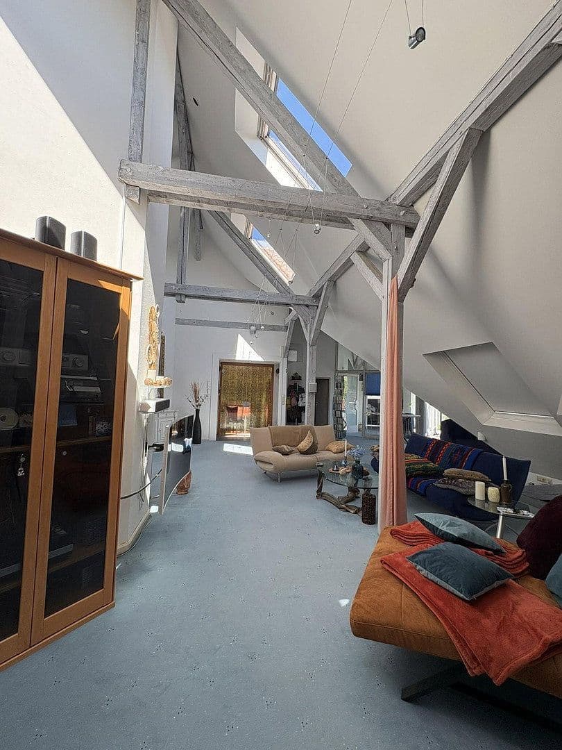 3 bedroom flat to rent, 214 m², Hanover, Lower Saxony 3 bedroom flat to rent, 214 m², Hanover, Lower Saxony