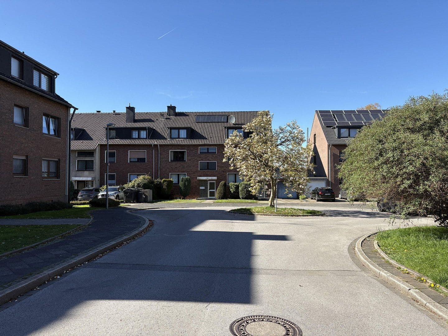 Studio flat to rent, 40 m², Irispfad 11, Bochum, North Rhine-Westphalia Studio flat to rent, 40 m², Irispfad 11, Bochum, North Rhine-Westphalia