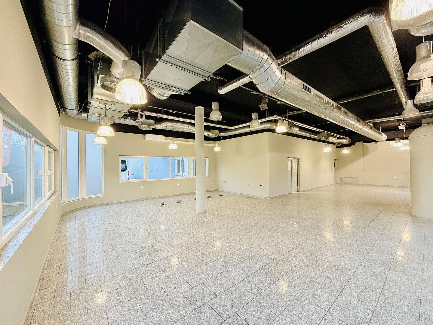 non-residential property to rent, 230 m², Draisstraße 1, Karlsbad, Baden-Württemberg non-residential property to rent, 230 m², Draisstraße 1, Karlsbad, Baden-Württemberg