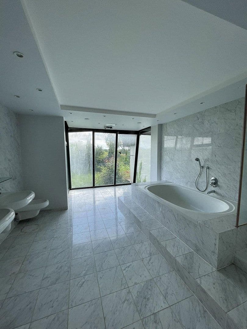 house for sale, 245 m², Aschaffenburg, Bavaria house for sale, 245 m², Aschaffenburg, Bavaria